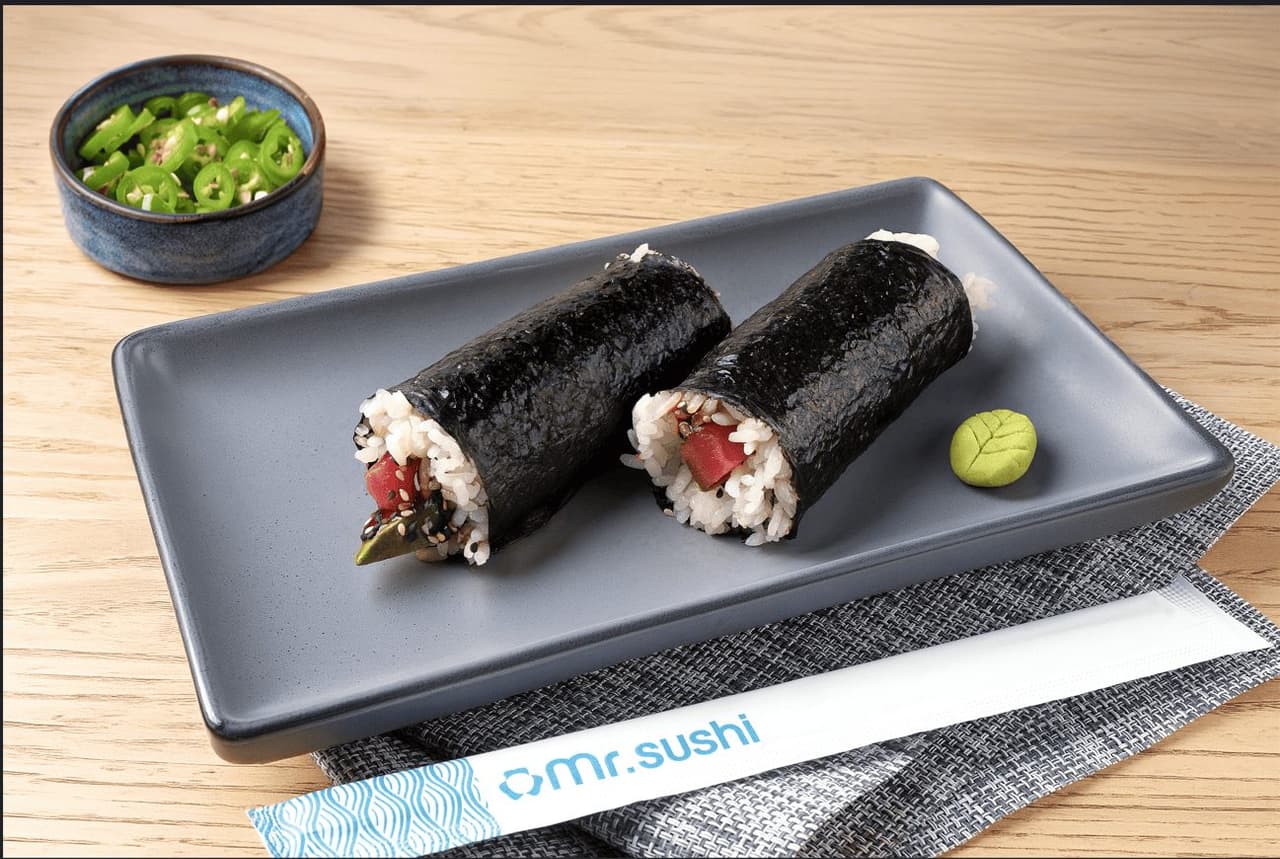 Kai Hand Roll - Salmón con Salsa BBQ