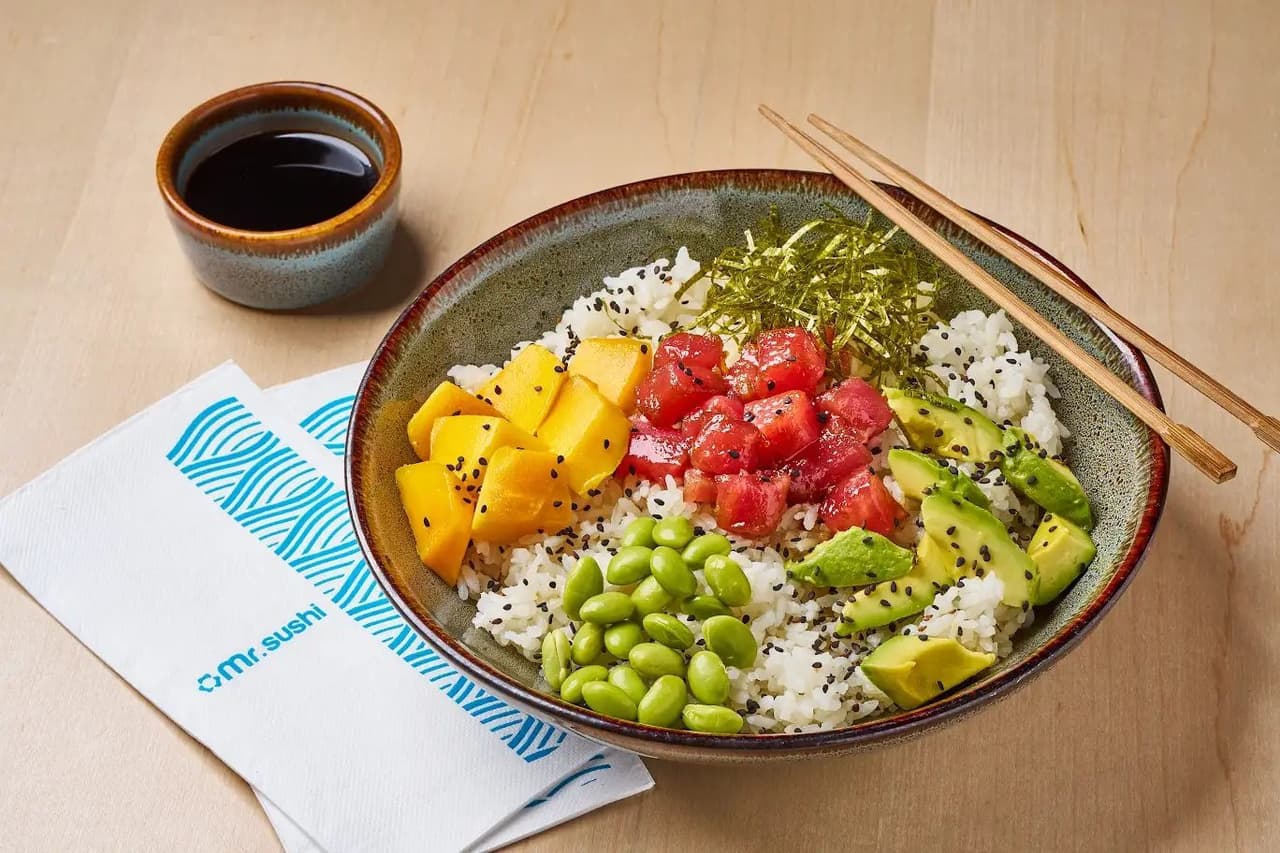 Bowl Tuyama - Atún, Mango, Aguacate y Ajonjolí Negro
