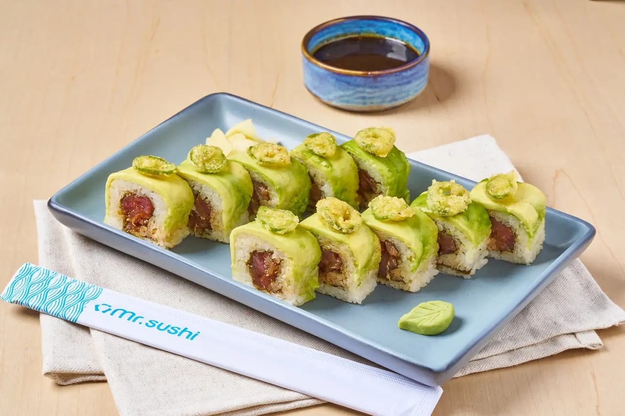 2x1 Sushi Tuna King - Atún Picante, Aguacate y Chile Tempura